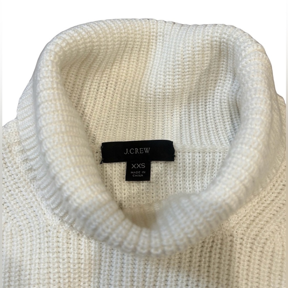 J. Crew Relaxed Cotton-Cashmere Blend Ribbed Turtleneck Sweater | Cream | XXS - Picture 4 of 8
